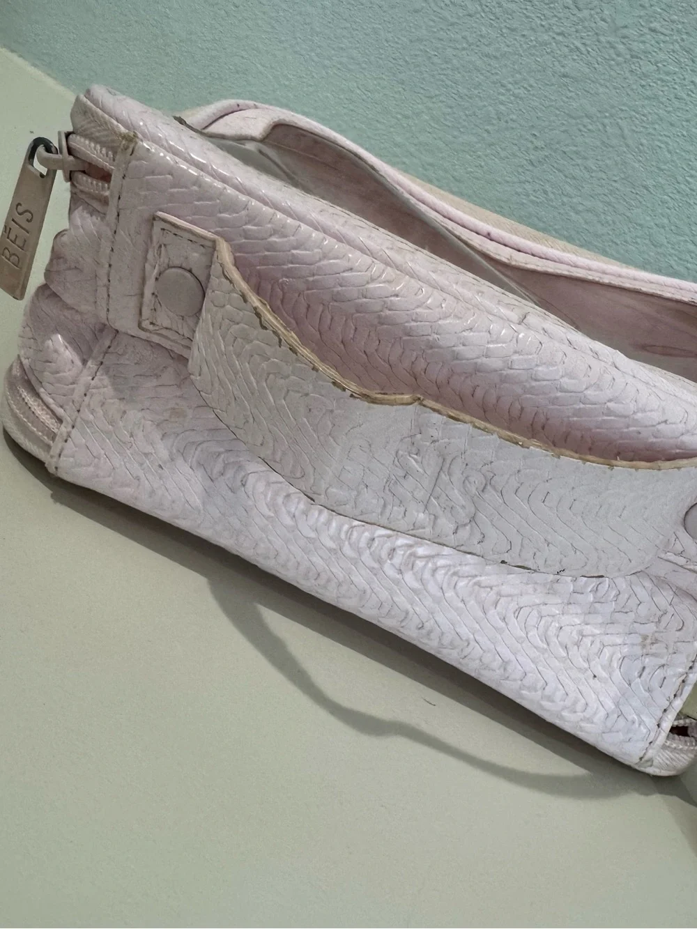 BEIS on the go cosmetic bag